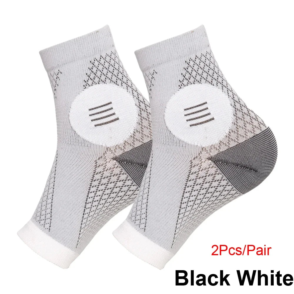 compression_ankle_sock_black_white
